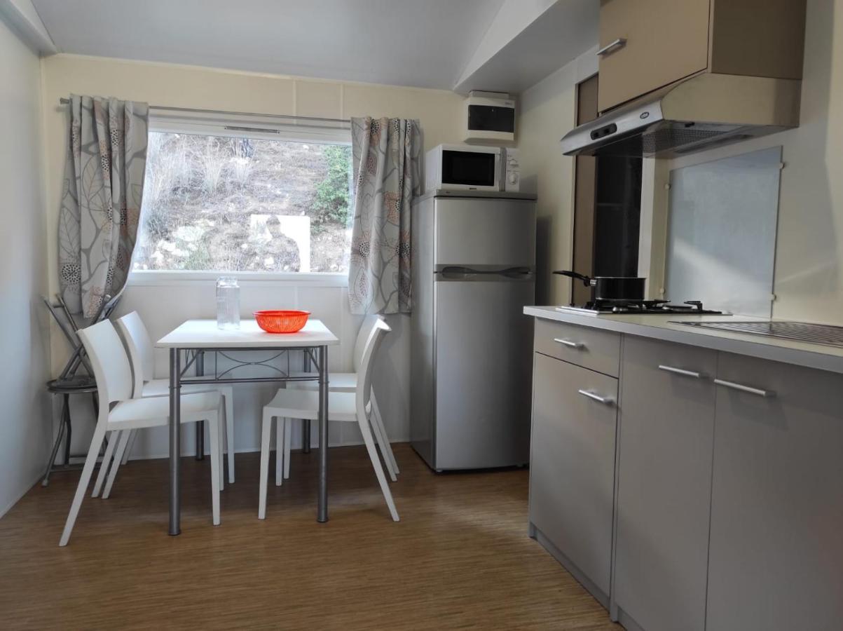 Camping Roca Grossa カレーリャ エクステリア 写真