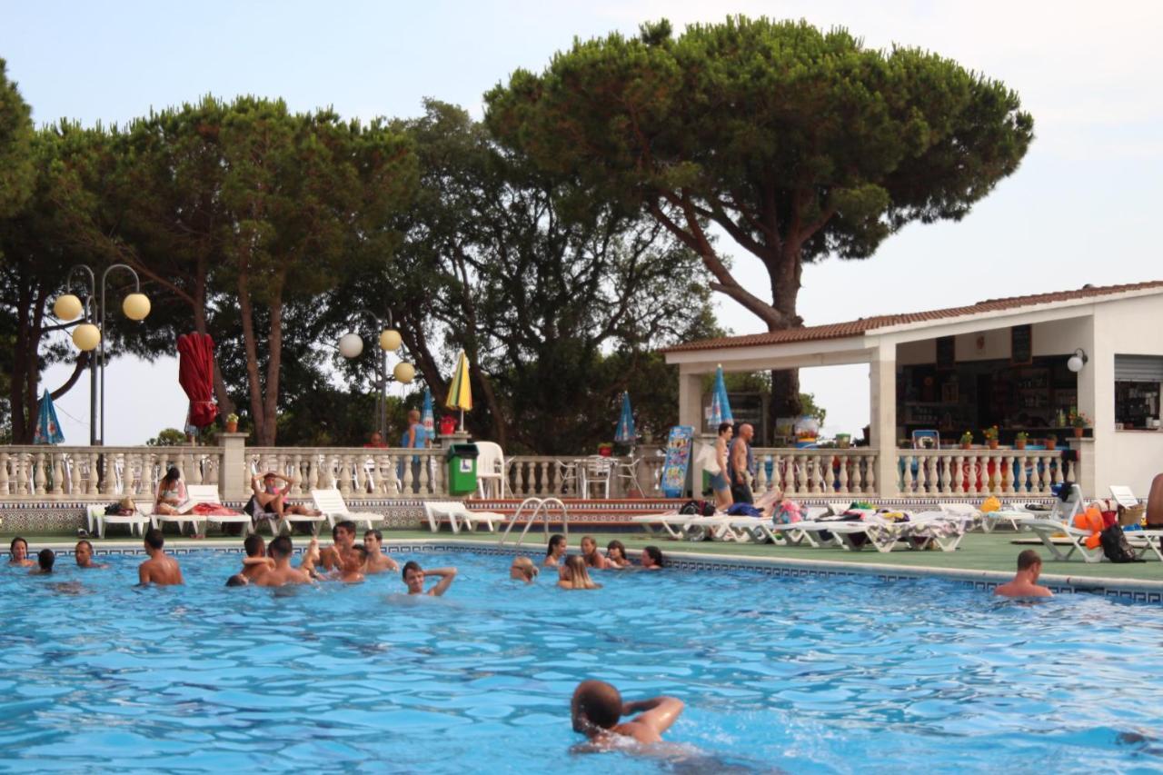 Camping Roca Grossa カレーリャ エクステリア 写真
