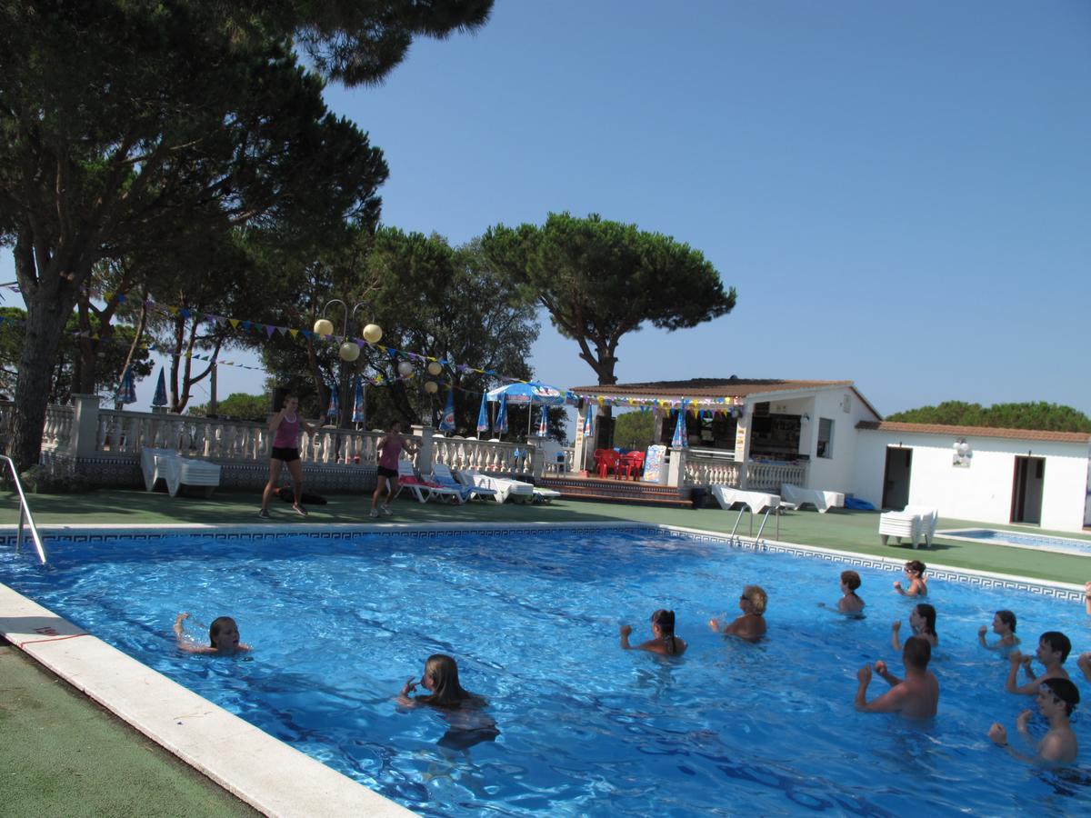 Camping Roca Grossa カレーリャ エクステリア 写真